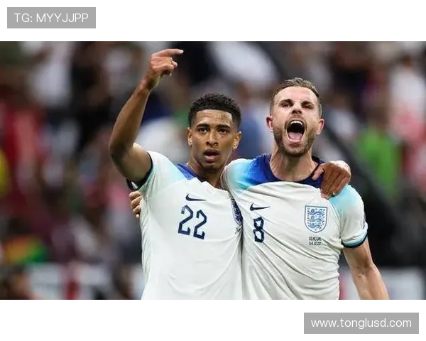 贝林厄姆 vs 鲁尼：少年成名路径与早期表现对比